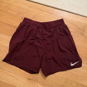 Nike men’s 5” running shorts size s
